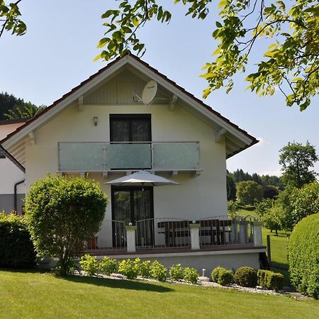 Das Ferienhaus Attersee エクステリア 写真