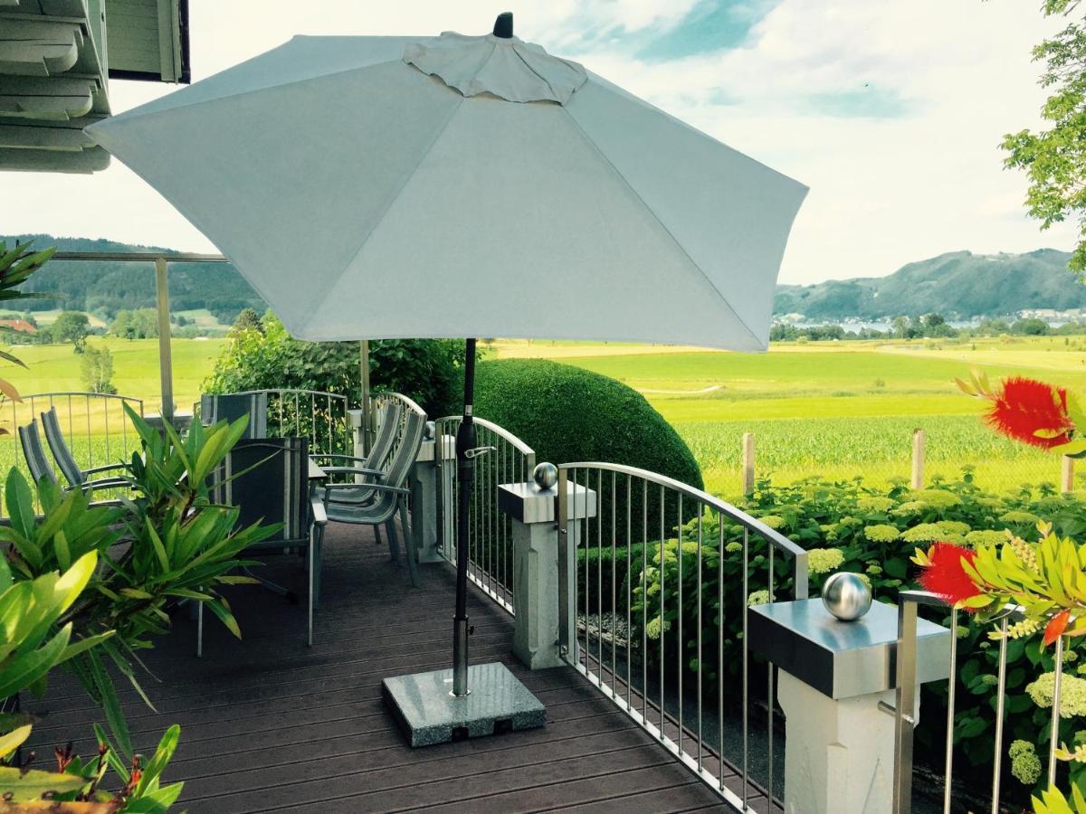 Das Ferienhaus Attersee エクステリア 写真